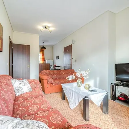 Escape With Style In Chic 2br Apartment! *