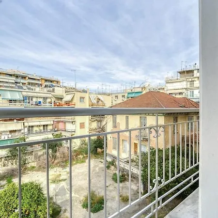 Apartment Escape With Style In Chic 2br Apartment! Athens